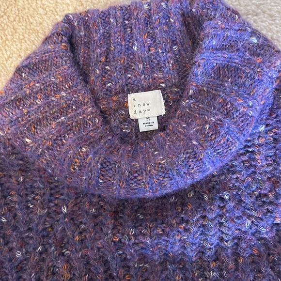 3 women’s target sweaters - Picture 7 of 7
